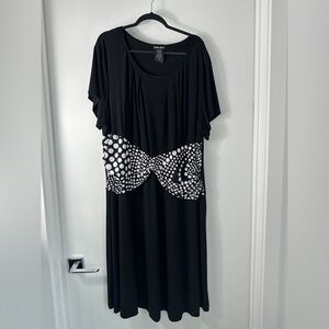 Dana Kay Elegant Black Dress